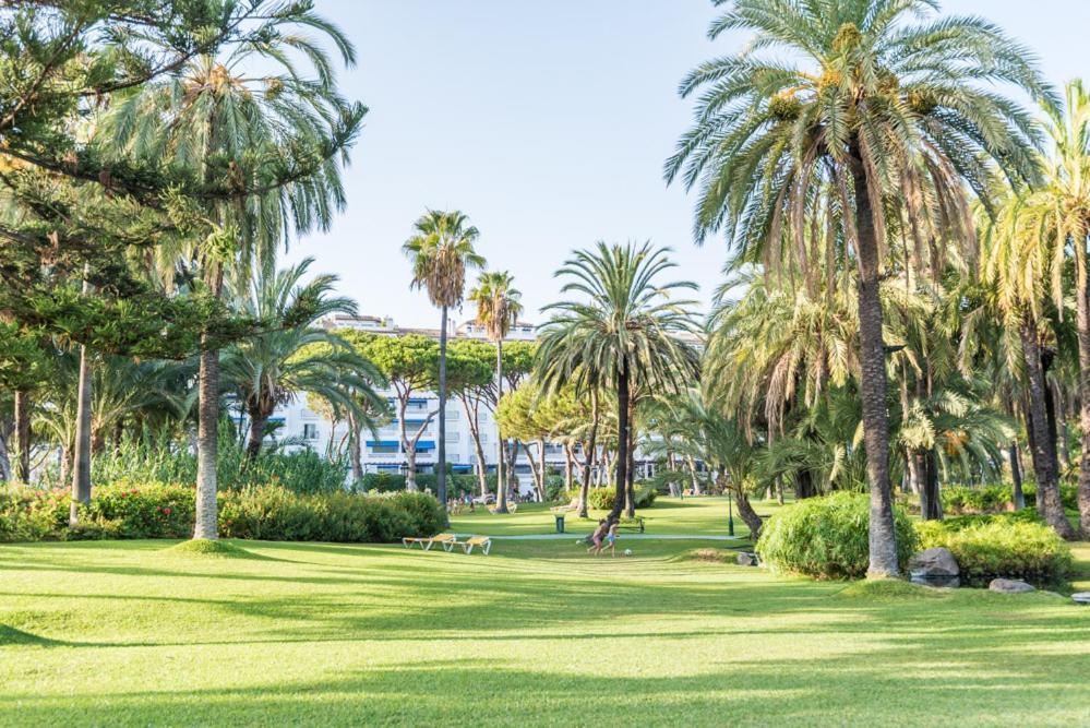 Playas Del Duque, Puerto Banus, Golf .Playa Y Compras Apartamento Marbella Exterior foto