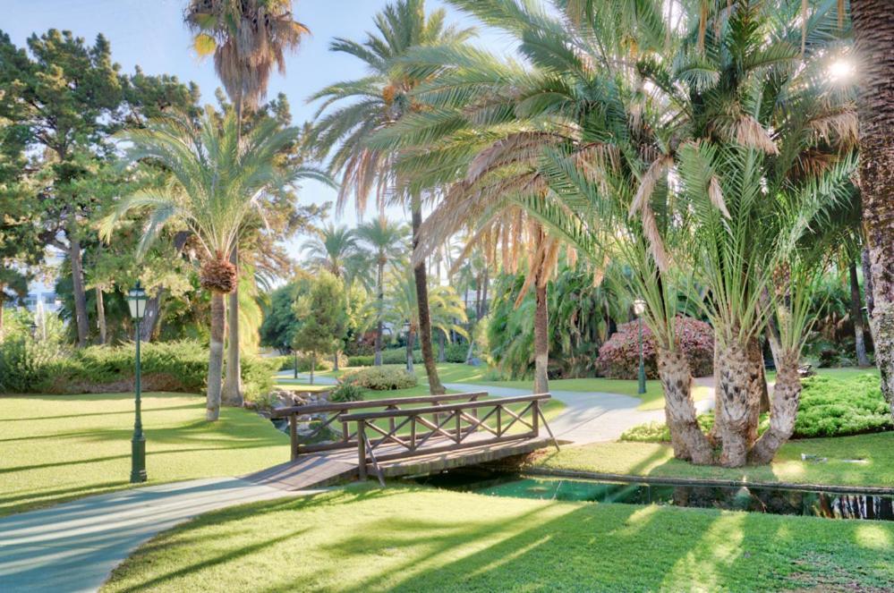 Playas Del Duque, Puerto Banus, Golf .Playa Y Compras Apartamento Marbella Exterior foto